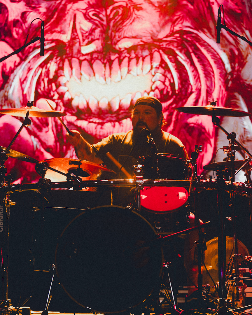 Criminal - 30 años de "Victimized"